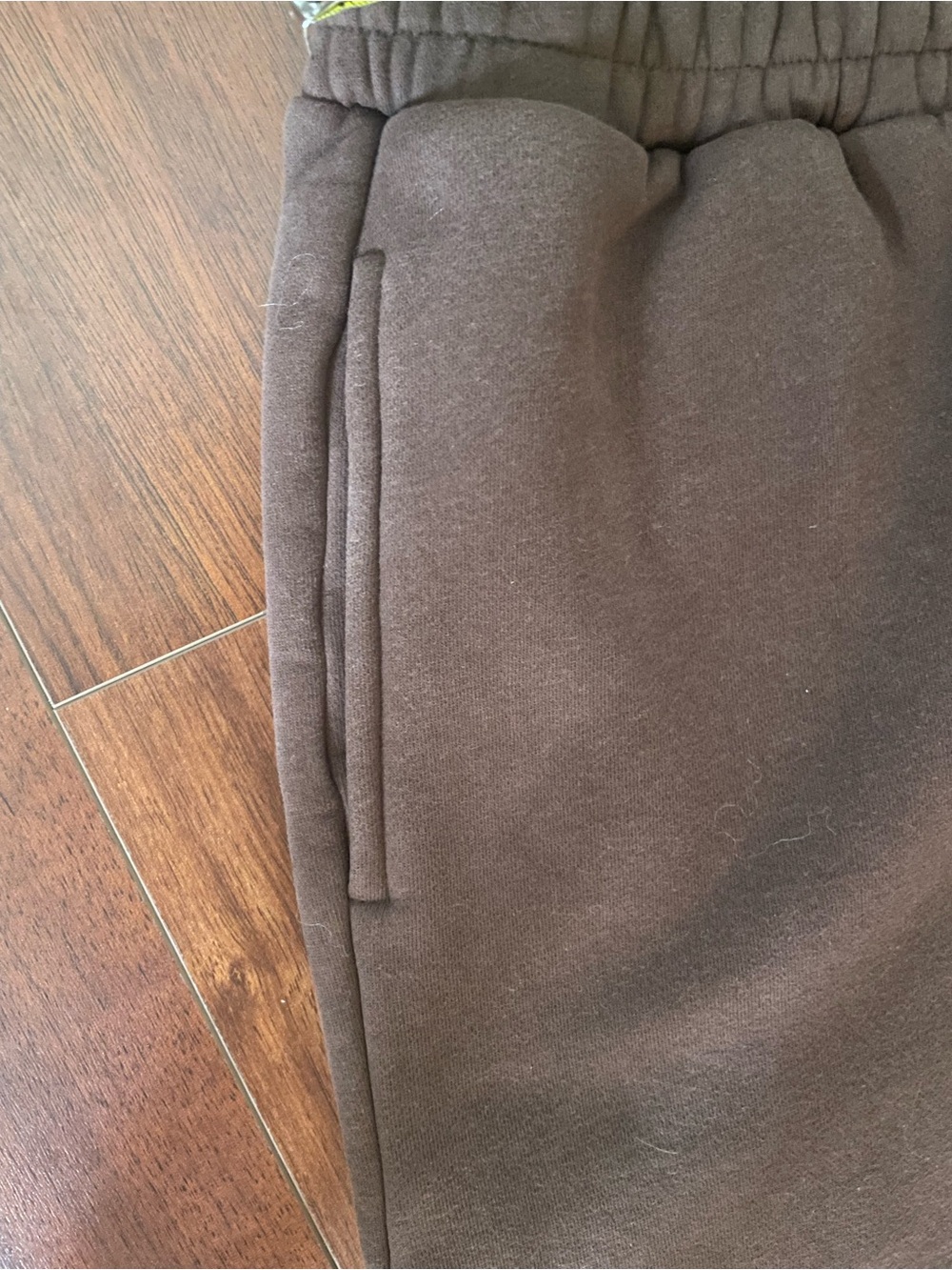 Comfrt Standard Sweatpants | Size M | Walnut dark brown | Thick joggers - Picture 10 of 12